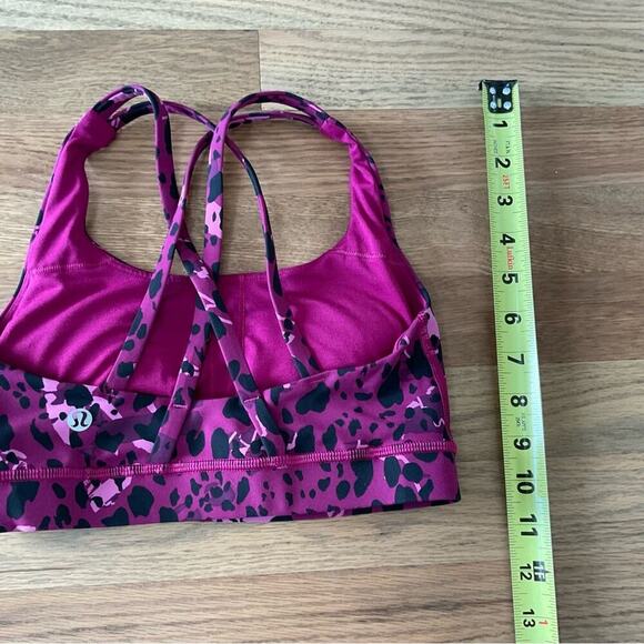 Lululemon Energy Bra *Medium Support, B–D Cups Size 2 - Picture 5 of 10
